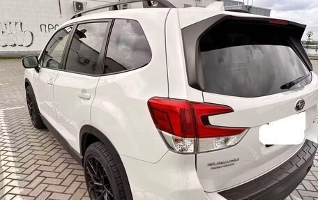 Subaru Forester, 2023 год, 3 000 000 рублей, 8 фотография
