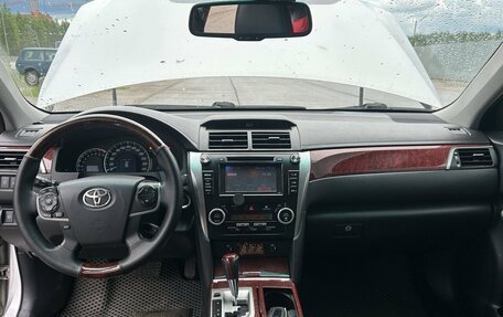 Toyota Camry, 2011 год, 1 290 000 рублей, 5 фотография