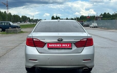 Toyota Camry, 2011 год, 1 290 000 рублей, 4 фотография