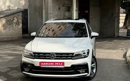 Volkswagen Tiguan II, 2018 год, 2 150 000 рублей, 4 фотография