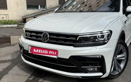 Volkswagen Tiguan II, 2018 год, 2 150 000 рублей, 2 фотография