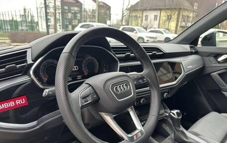 Audi Q3, 2022 год, 2 650 000 рублей, 6 фотография