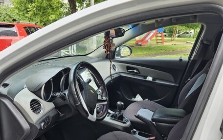 Chevrolet Cruze II, 2012 год, 700 000 рублей, 5 фотография