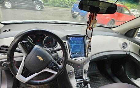 Chevrolet Cruze II, 2012 год, 700 000 рублей, 6 фотография