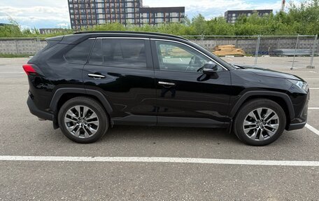 Toyota RAV4, 2020 год, 3 600 000 рублей, 4 фотография