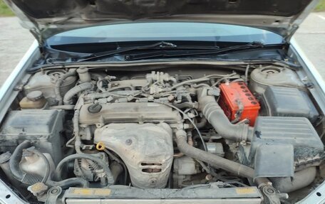 Toyota Vista V30, 2003 год, 510 000 рублей, 18 фотография