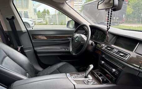 BMW 7 серия, 2012 год, 2 300 000 рублей, 11 фотография