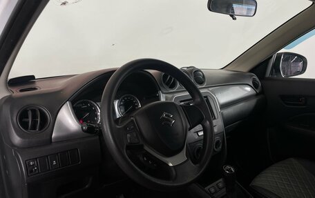Suzuki Vitara II рестайлинг, 2017 год, 1 300 000 рублей, 9 фотография
