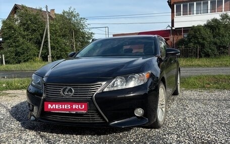 Lexus ES VII, 2013 год, 2 365 000 рублей, 1 фотография