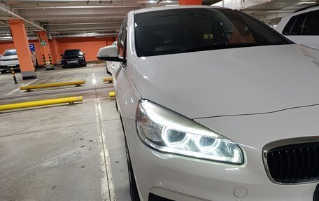 BMW 2 серия Grand Tourer F46 рестайлинг, 2015 год, 1 400 000 рублей, 1 фотография