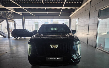Cadillac Escalade V, 2025 год, 23 000 000 рублей, 2 фотография
