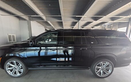 Cadillac Escalade V, 2025 год, 23 000 000 рублей, 7 фотография
