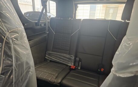 Cadillac Escalade V, 2025 год, 23 000 000 рублей, 10 фотография