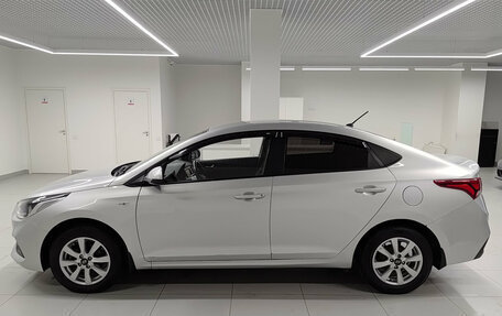 Hyundai Solaris II рестайлинг, 2017 год, 1 133 000 рублей, 10 фотография