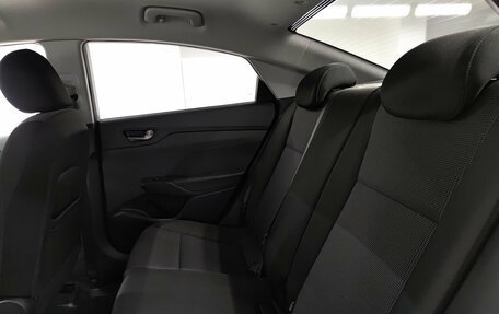 Hyundai Solaris II рестайлинг, 2017 год, 1 133 000 рублей, 15 фотография