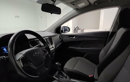 Hyundai Solaris II рестайлинг, 2017 год, 1 133 000 рублей, 20 фотография