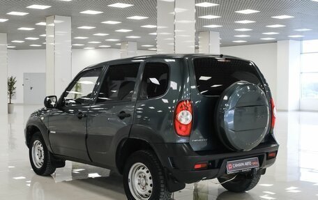 Chevrolet Niva I рестайлинг, 2011 год, 460 000 рублей, 4 фотография