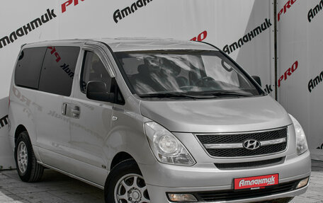 Hyundai Grand Starex Grand Starex I рестайлинг 2, 2008 год, 1 290 000 рублей, 3 фотография