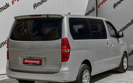 Hyundai Grand Starex Grand Starex I рестайлинг 2, 2008 год, 1 290 000 рублей, 4 фотография