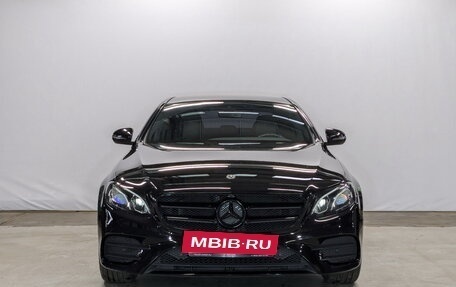 Mercedes-Benz E-Класс, 2019 год, 3 650 000 рублей, 2 фотография
