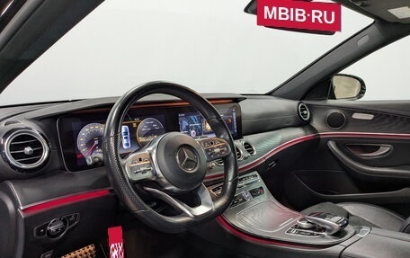 Mercedes-Benz E-Класс, 2019 год, 3 650 000 рублей, 16 фотография
