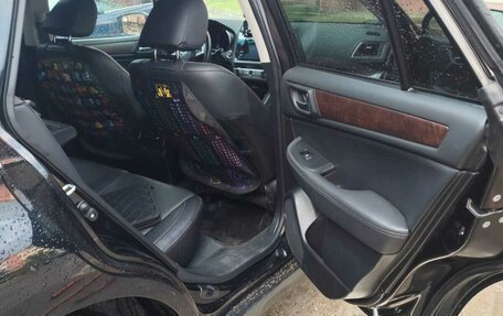 Subaru Outback IV рестайлинг, 2017 год, 1 900 000 рублей, 14 фотография