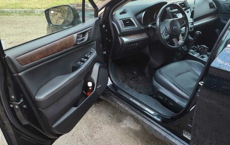 Subaru Outback IV рестайлинг, 2017 год, 1 900 000 рублей, 15 фотография