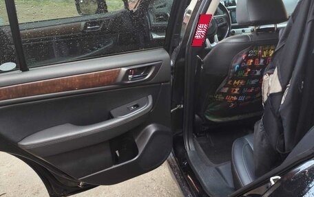 Subaru Outback IV рестайлинг, 2017 год, 1 900 000 рублей, 18 фотография