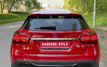 Mercedes-Benz GLA, 2019 год, 1 950 000 рублей, 9 фотография