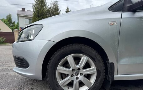Volkswagen Polo VI (EU Market), 2011 год, 365 000 рублей, 6 фотография