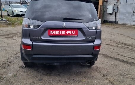 Mitsubishi Outlander III рестайлинг 3, 2008 год, 1 050 000 рублей, 4 фотография