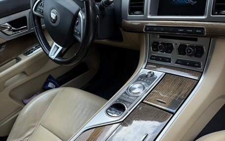 Jaguar XF I рестайлинг, 2014 год, 2 150 000 рублей, 14 фотография