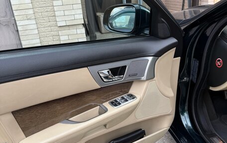 Jaguar XF I рестайлинг, 2014 год, 2 150 000 рублей, 15 фотография