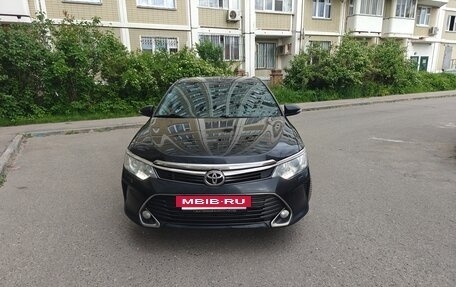 Toyota Camry, 2016 год, 1 650 000 рублей, 6 фотография