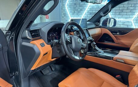 Lexus LX, 2022 год, 15 500 000 рублей, 14 фотография