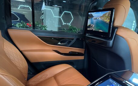 Lexus LX, 2022 год, 15 500 000 рублей, 20 фотография