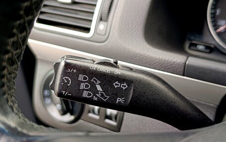 Volkswagen Touran III, 2011 год, 1 050 000 рублей, 16 фотография