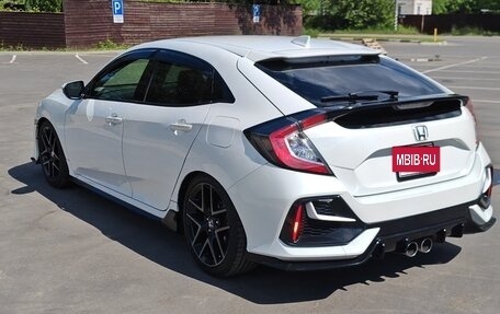 Honda Civic IX, 2021 год, 2 600 000 рублей, 3 фотография