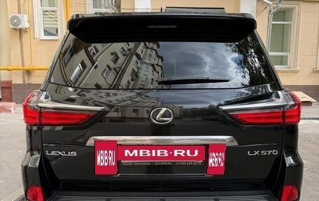 Lexus LX III, 2016 год, 7 000 000 рублей, 4 фотография
