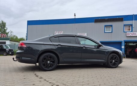 Volkswagen Passat B8 рестайлинг, 2017 год, 1 350 000 рублей, 6 фотография