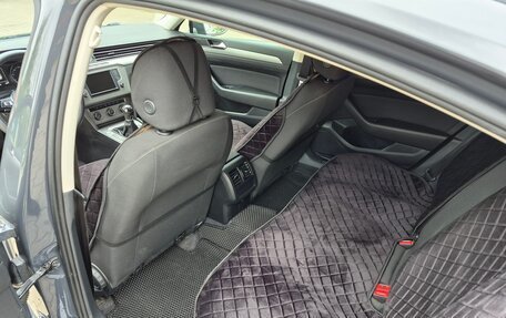Volkswagen Passat B8 рестайлинг, 2017 год, 1 350 000 рублей, 14 фотография