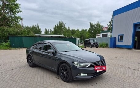 Volkswagen Passat B8 рестайлинг, 2017 год, 1 350 000 рублей, 17 фотография