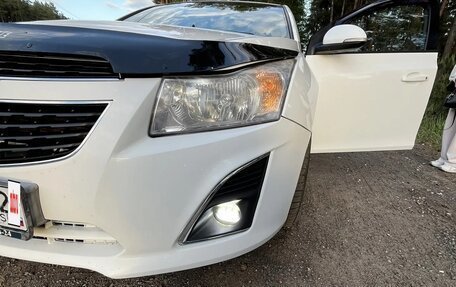 Chevrolet Cruze II, 2014 год, 735 000 рублей, 8 фотография