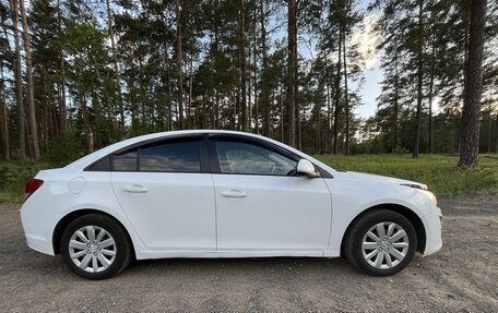 Chevrolet Cruze II, 2014 год, 735 000 рублей, 7 фотография