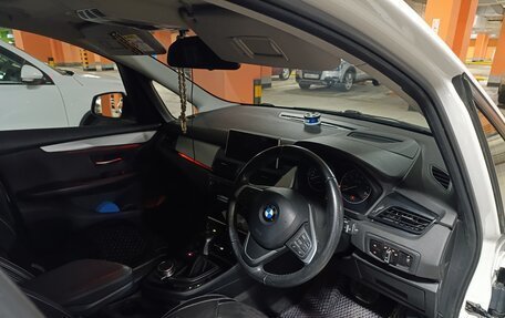 BMW 2 серия Grand Tourer F46 рестайлинг, 2015 год, 1 400 000 рублей, 14 фотография