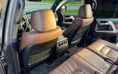 Toyota Land Cruiser 200, 2018 год, 7 920 000 рублей, 21 фотография