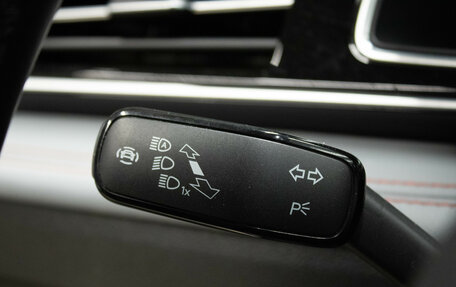 Volkswagen Tiguan II, 2023 год, 4 379 000 рублей, 15 фотография