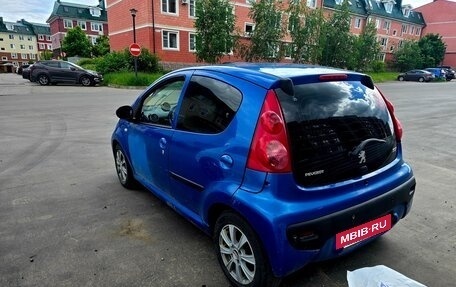Peugeot 107 I рестайлинг, 2009 год, 320 000 рублей, 7 фотография