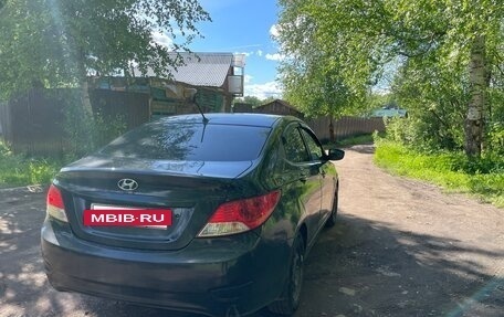Hyundai Solaris II рестайлинг, 2013 год, 530 000 рублей, 4 фотография
