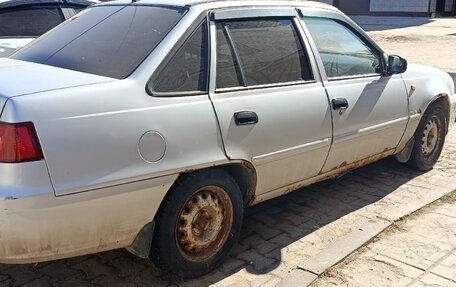 Daewoo Nexia I рестайлинг, 2012 год, 99 000 рублей, 4 фотография